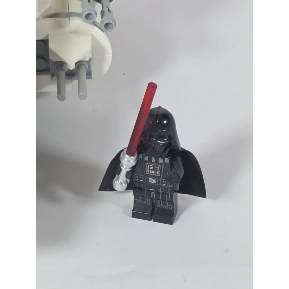 LEGO Star Wars Imperial Shuttle 75302 Set 660pc w/minifigures